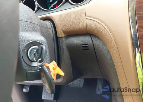 2015 Buick Enclave Leather z USA, uszkodzony, nr VIN 5GAKRBKD3FJ204354